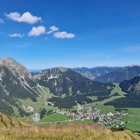 Gaestehaus Bergland Berwang