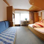 Gaestehaus Bergland בית הארחה